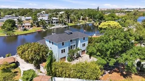 5544 Dinah Lane Sarasota FL 34231