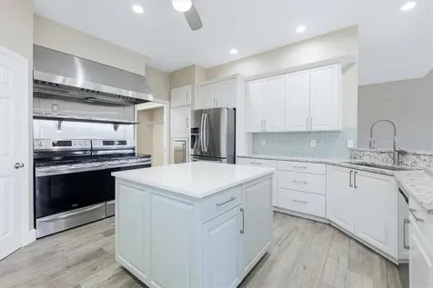 5544 Dinah Lane Sarasota FL 34231