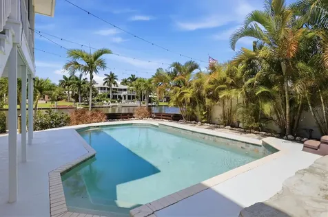 5544 Dinah Lane Sarasota FL 34231