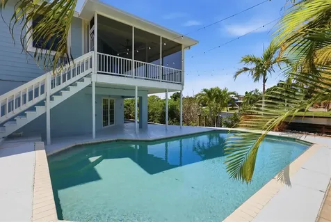 5544 Dinah Lane Sarasota FL 34231