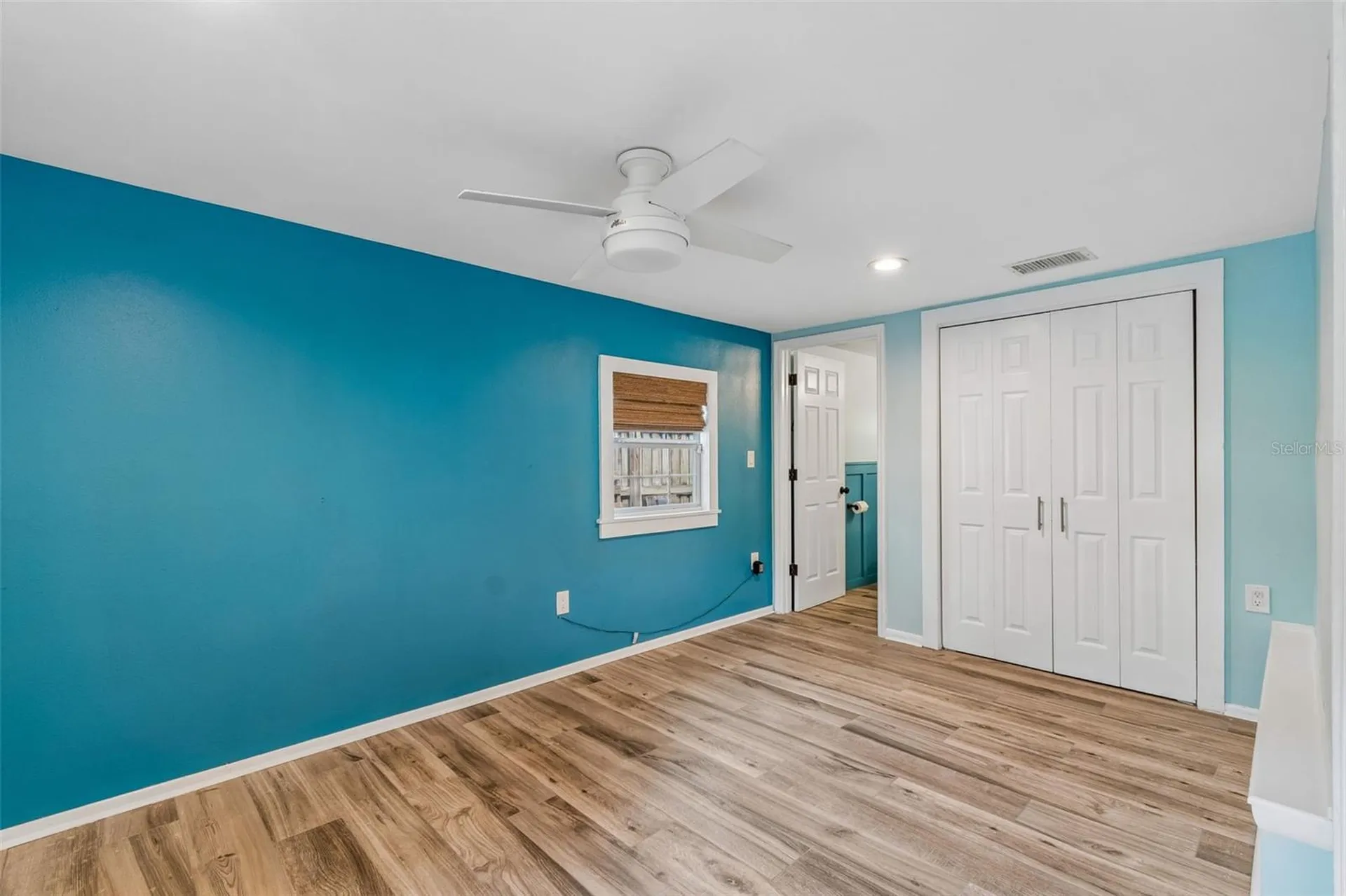 1304 E Knollwood Street Tampa FL 33604