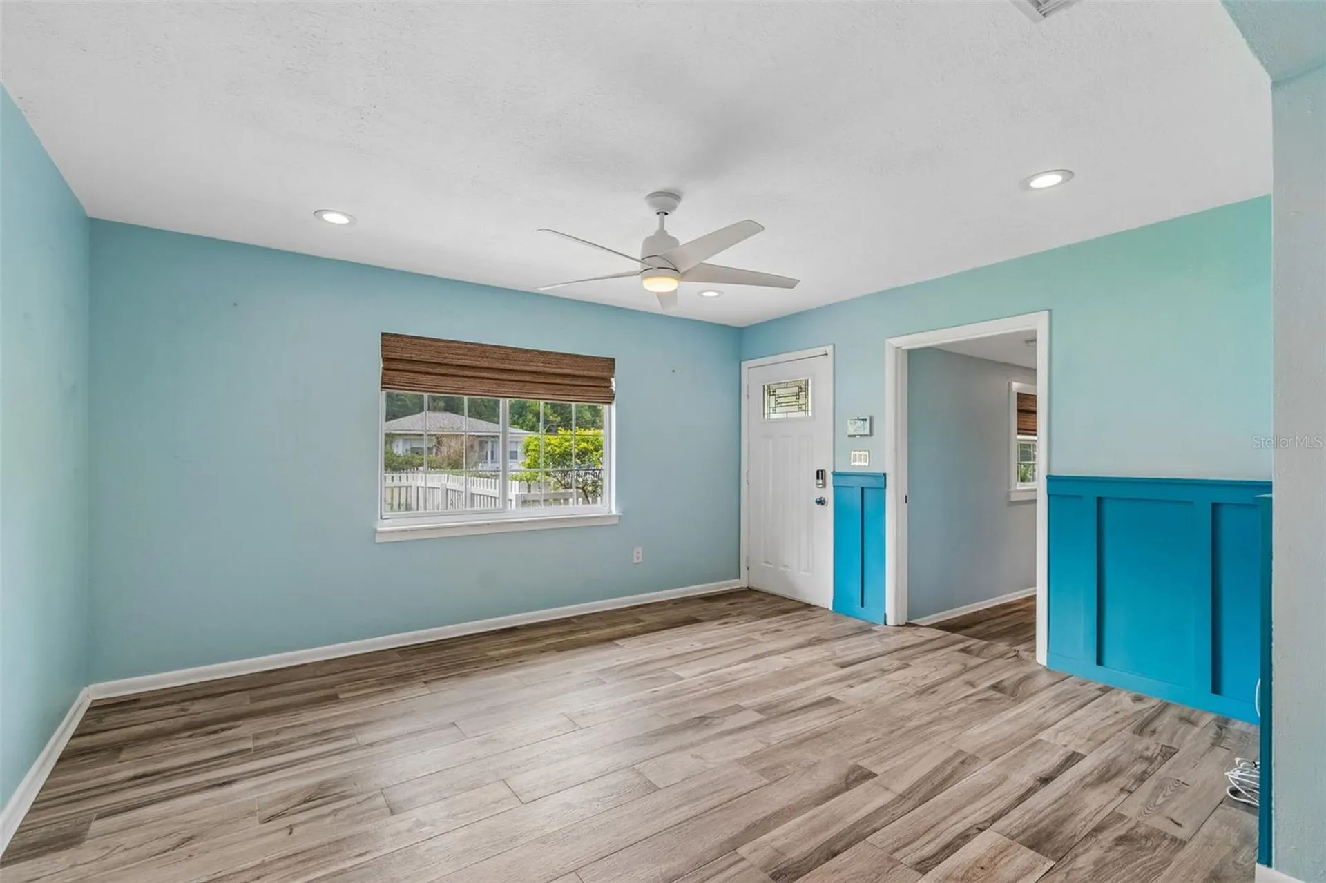 1304 E Knollwood Street Tampa FL 33604