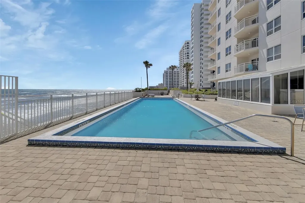 2967 S Atlantic Avenue Daytona Beach FL 32118