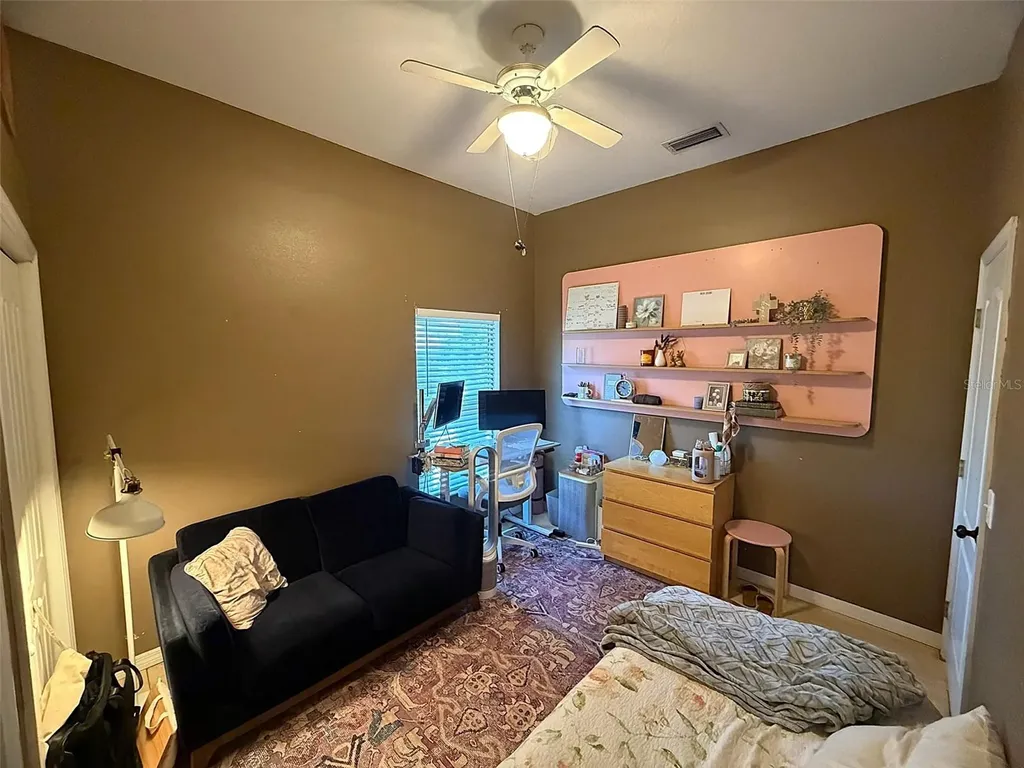 595 56th Avenue S St Petersburg FL 33705