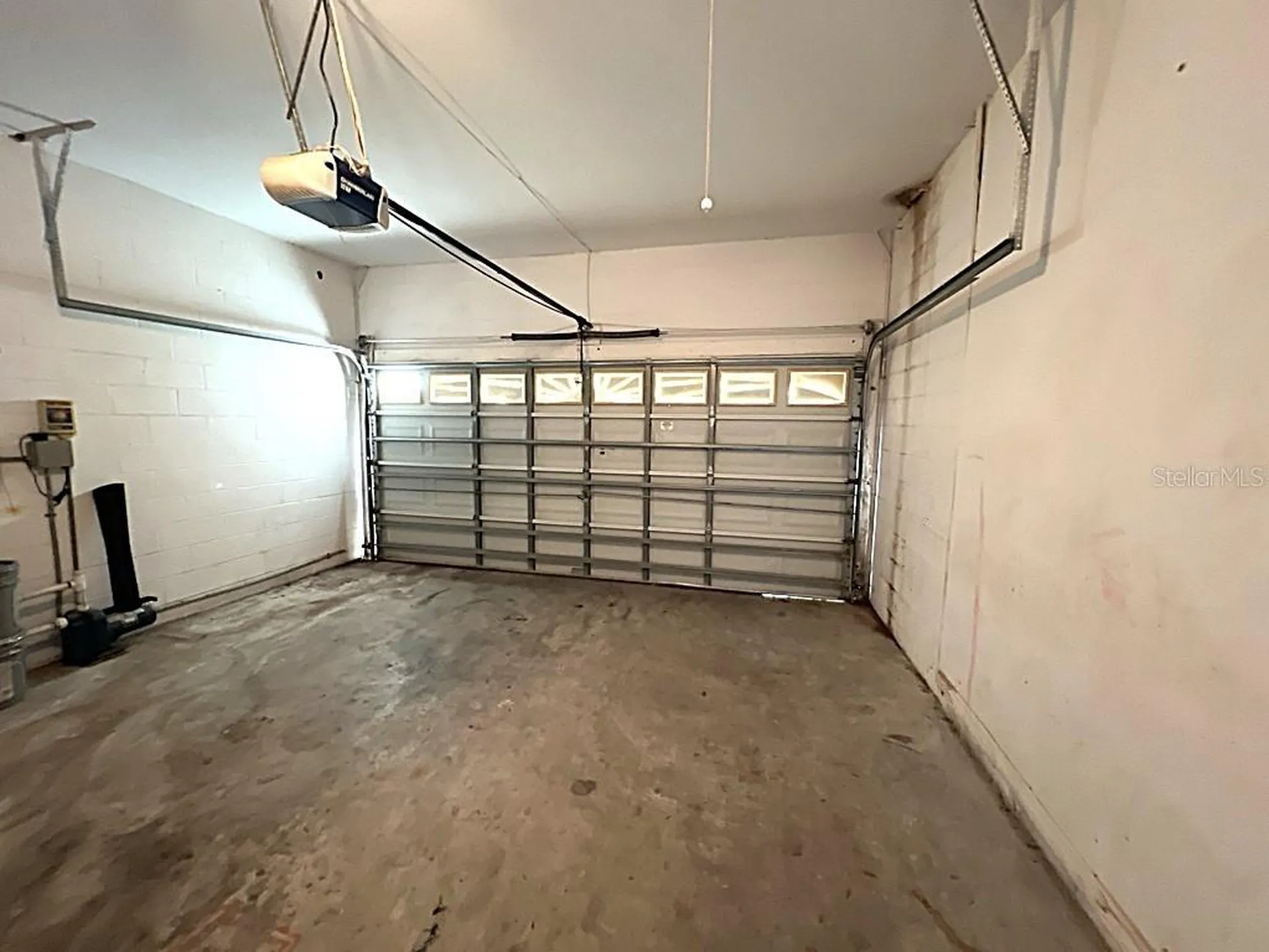 595 56th Avenue S St Petersburg FL 33705