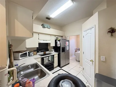 595 56th Avenue S St Petersburg FL 33705