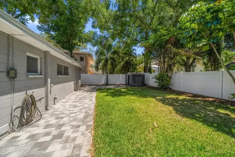 3920 W Barcelona Street Tampa FL 33629
