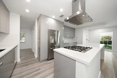 3920 W Barcelona Street Tampa FL 33629