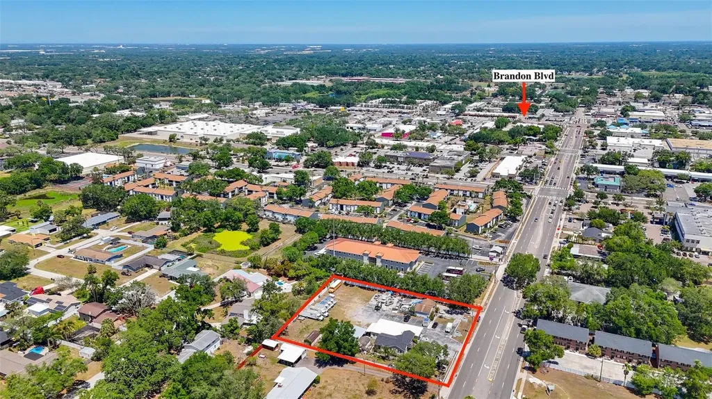 504 S Kings Avenue Brandon FL 33511