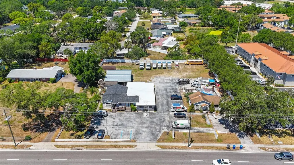 504 S Kings Avenue Brandon FL 33511