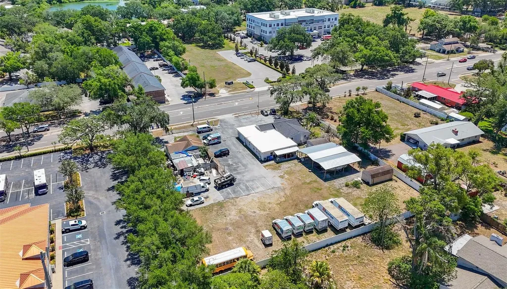 504 S Kings Avenue Brandon FL 33511