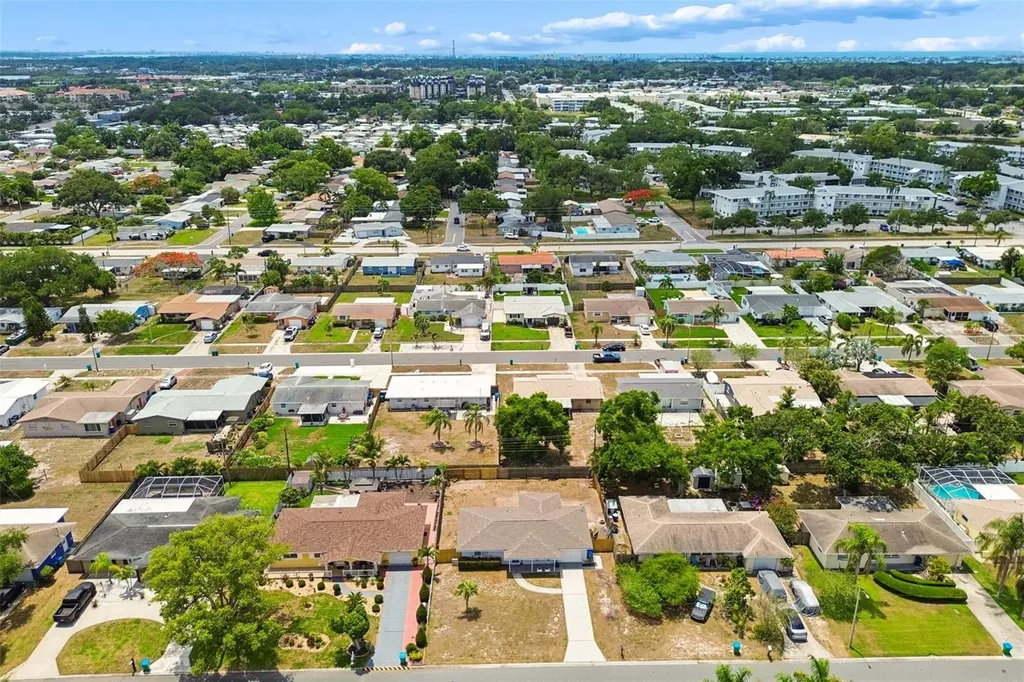 10984 88th Avenue Seminole FL 33772
