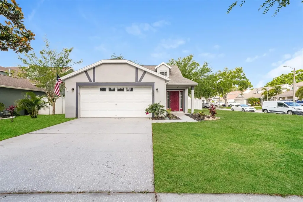 1648 Harbor Oaks Drive Tarpon Springs FL 34689