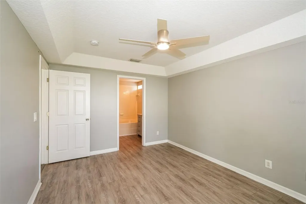 1648 Harbor Oaks Drive Tarpon Springs FL 34689