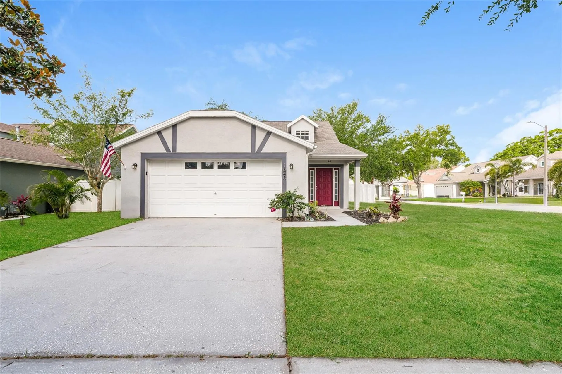 1648 Harbor Oaks Drive Tarpon Springs FL 34689