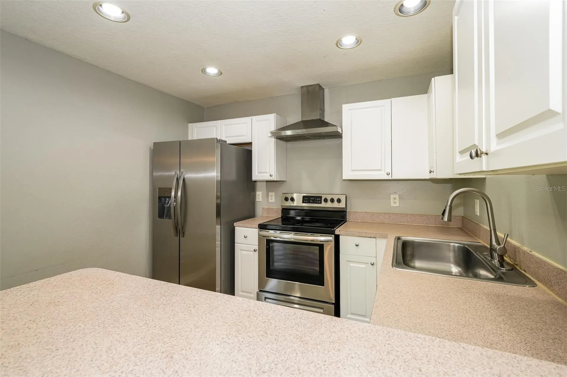 1648 Harbor Oaks Drive Tarpon Springs FL 34689