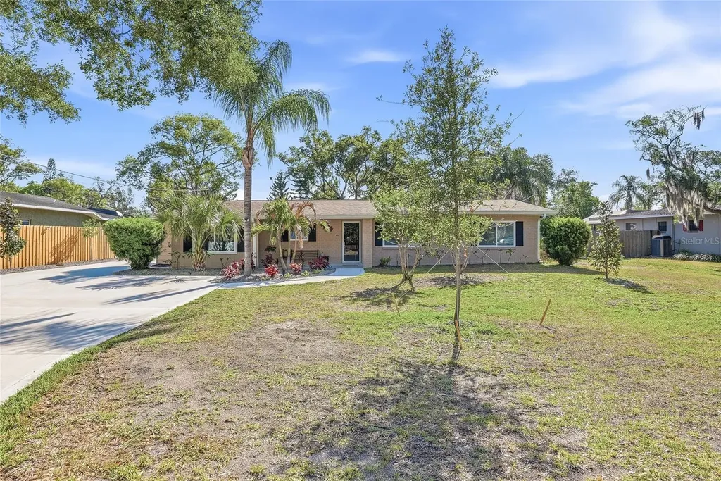 12109 Forest Hills Drive Tampa FL 33612