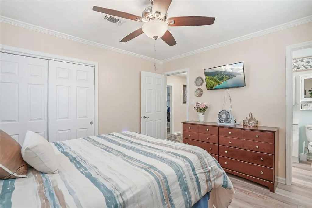 12109 Forest Hills Drive Tampa FL 33612