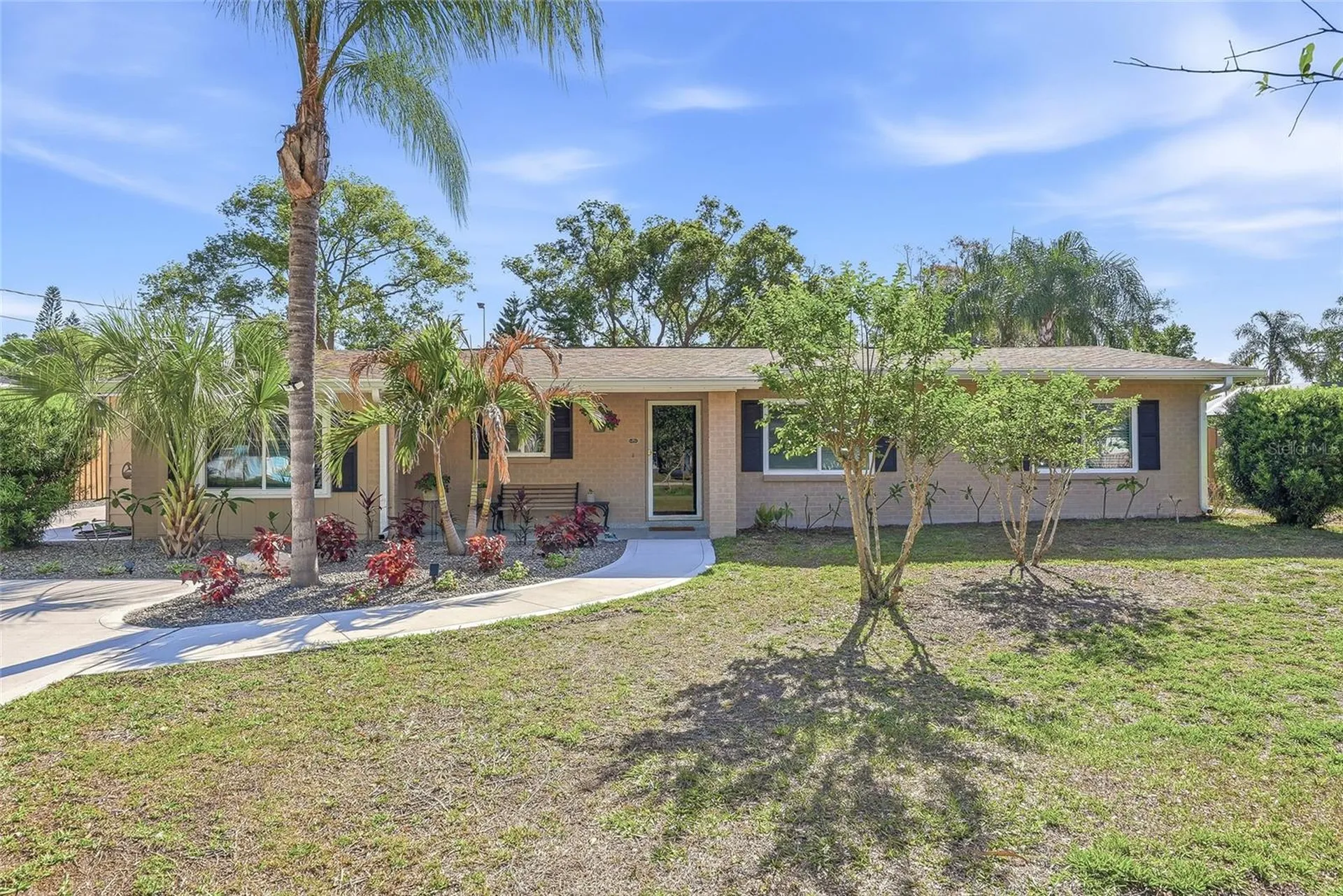 12109 Forest Hills Drive Tampa FL 33612