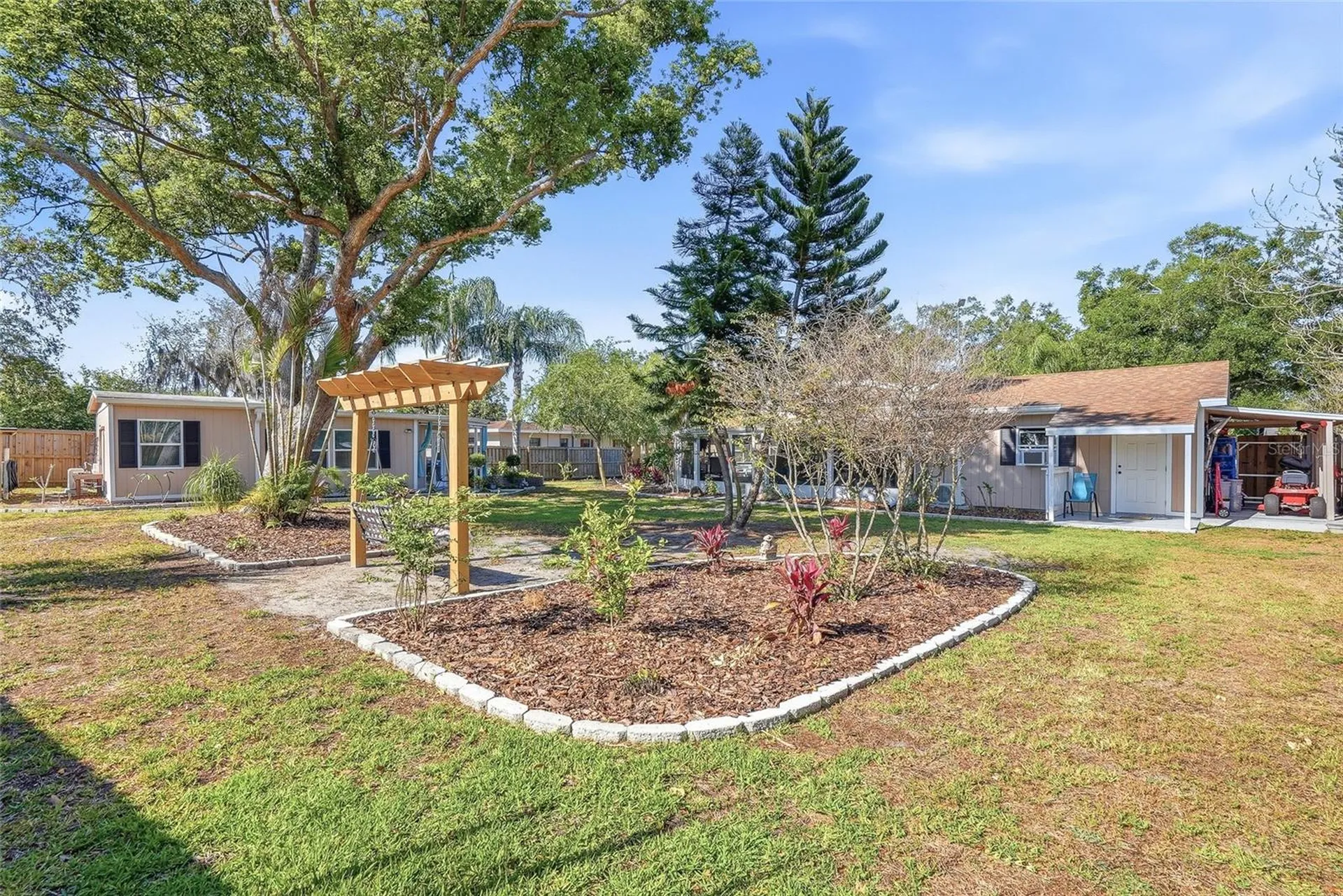 12109 Forest Hills Drive Tampa FL 33612