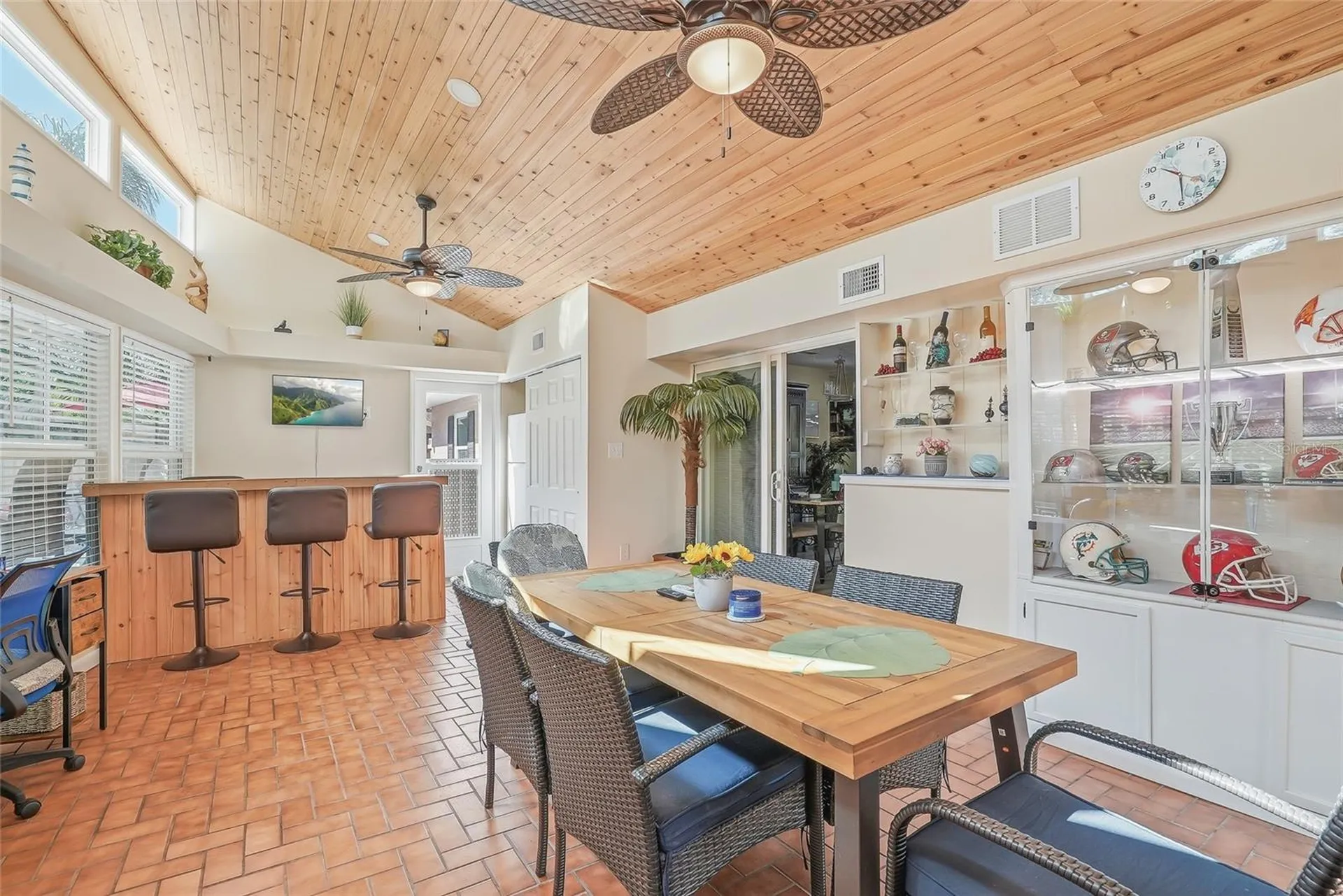 12109 Forest Hills Drive Tampa FL 33612