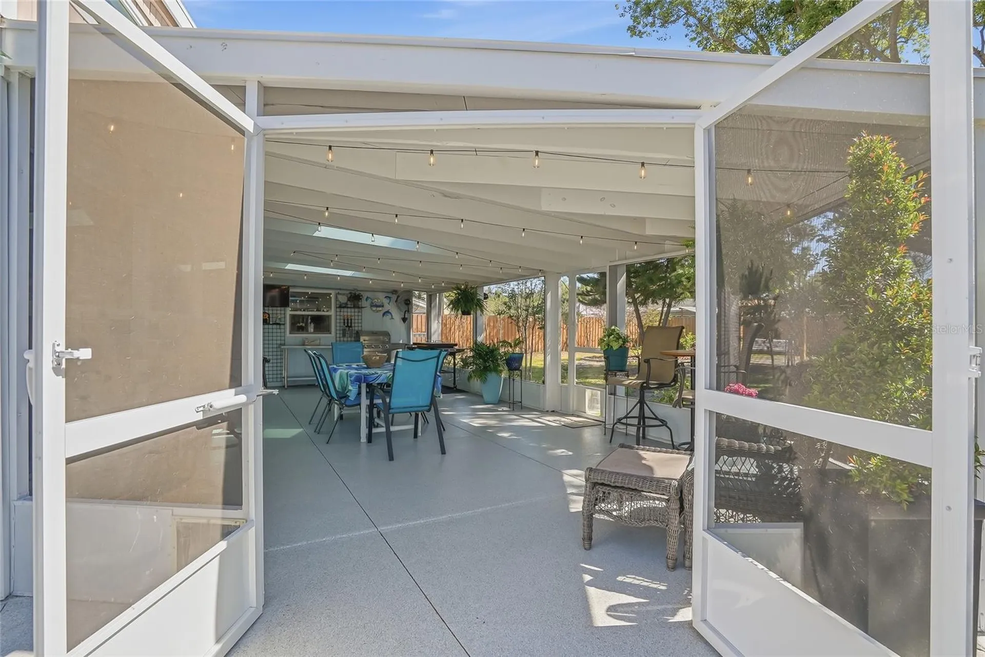 12109 Forest Hills Drive Tampa FL 33612