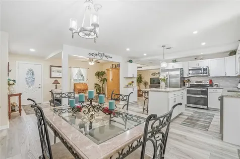 12109 Forest Hills Drive Tampa FL 33612