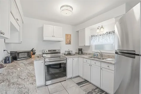 12109 Forest Hills Drive Tampa FL 33612
