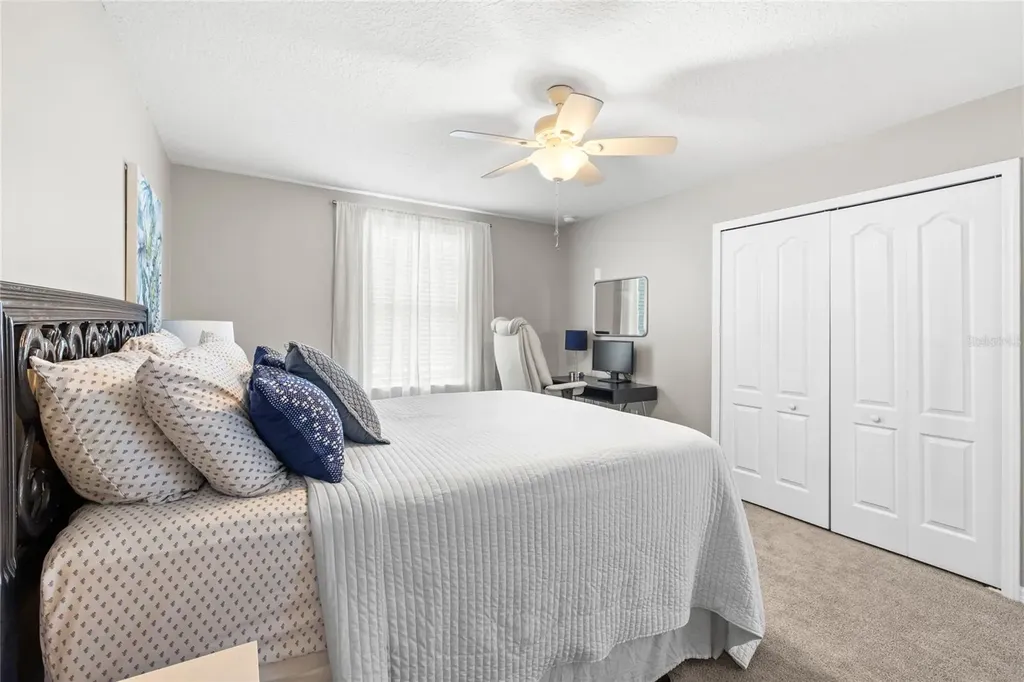 122 Los Arbor Drive Deland FL 32724