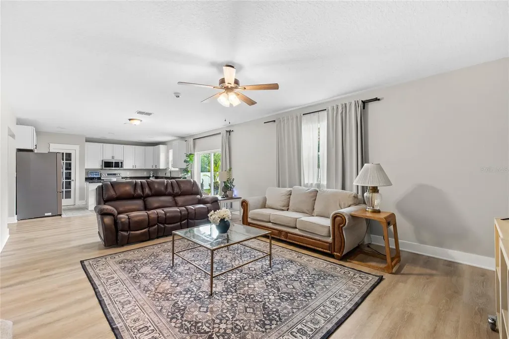 122 Los Arbor Drive Deland FL 32724