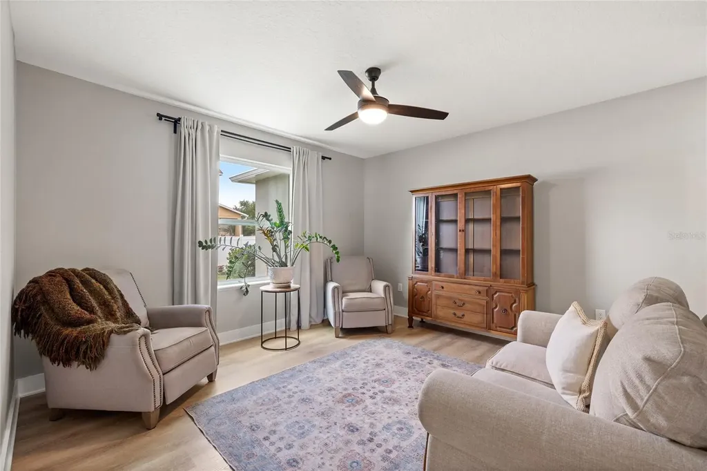 122 Los Arbor Drive Deland FL 32724
