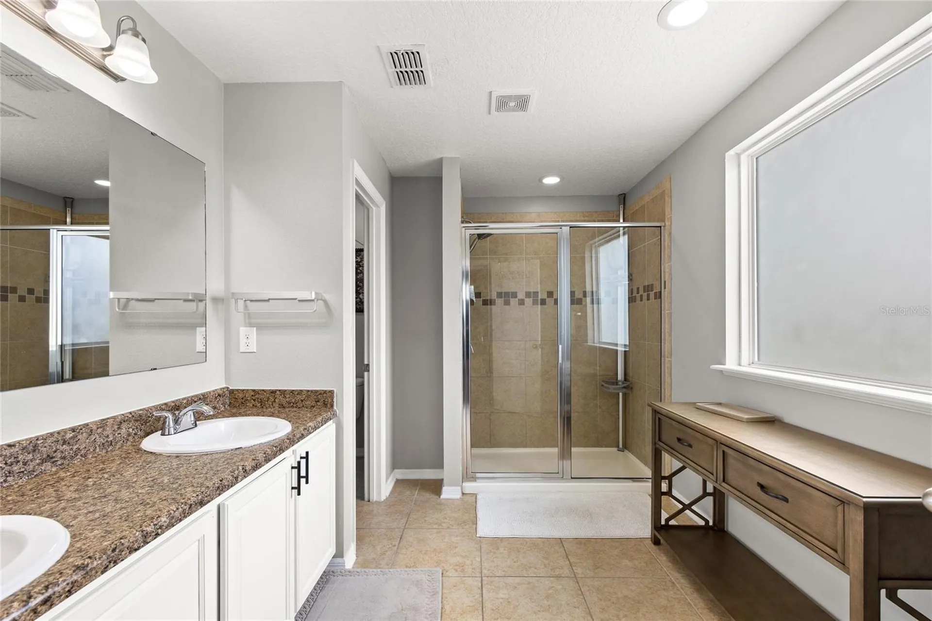 122 Los Arbor Drive Deland FL 32724