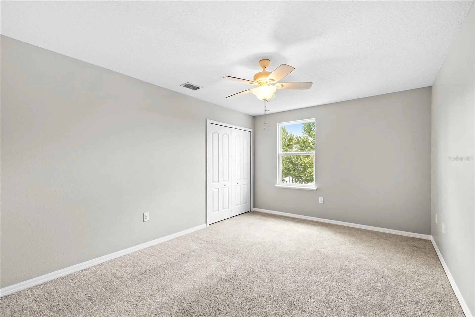 122 Los Arbor Drive Deland FL 32724