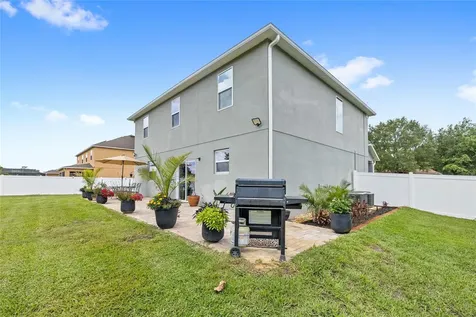 122 Los Arbor Drive Deland FL 32724