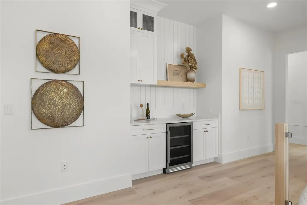 511 Buckingham Avenue E Oldsmar FL 34677