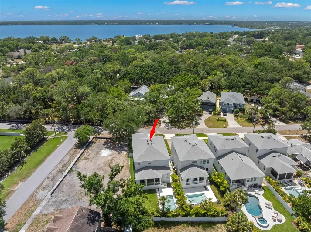 511 Buckingham Avenue E Oldsmar FL 34677