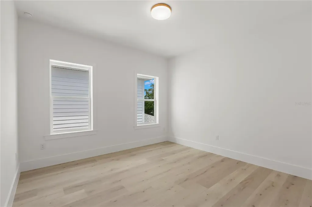 511 Buckingham Avenue E Oldsmar FL 34677