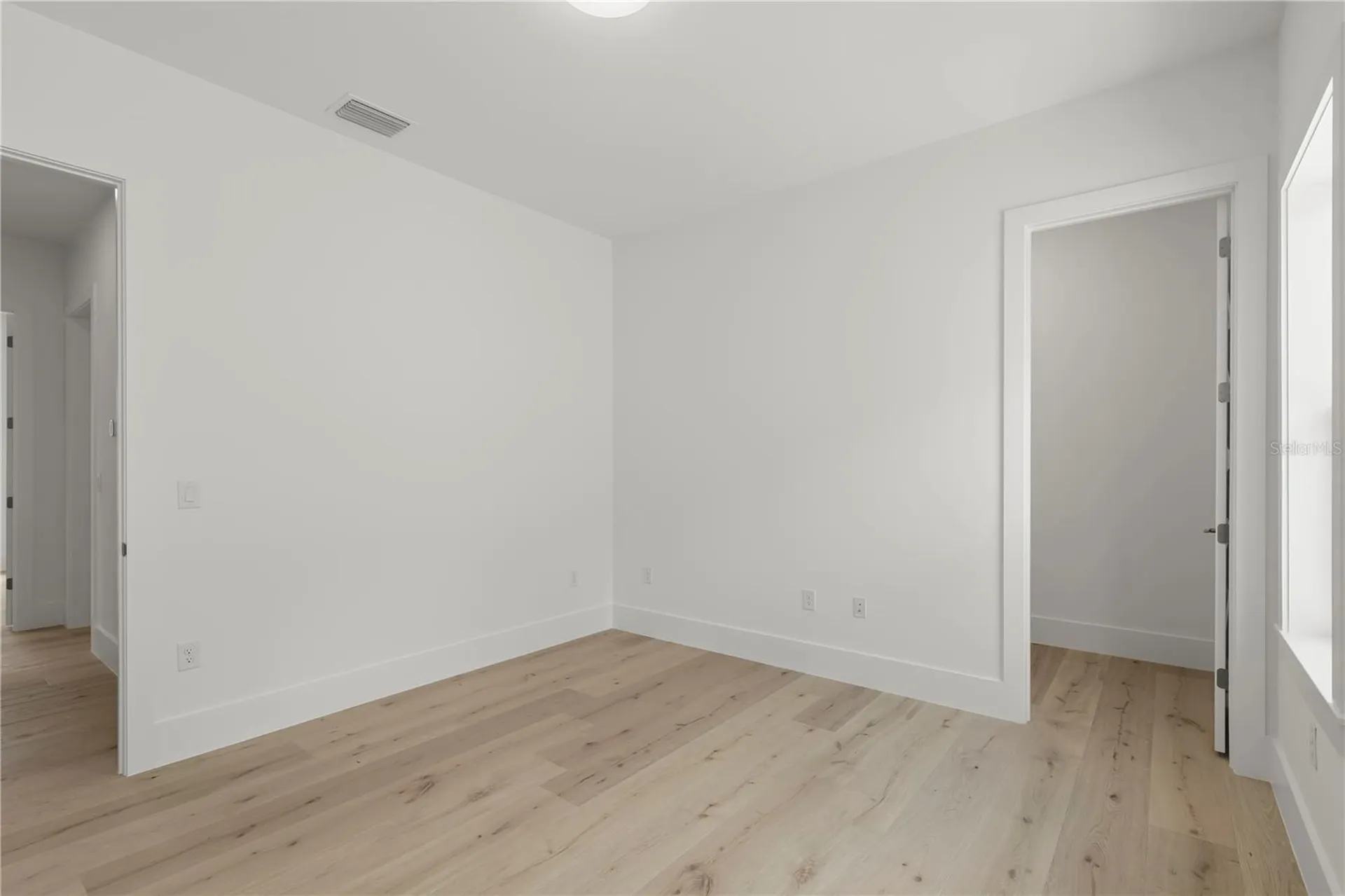 511 Buckingham Avenue E Oldsmar FL 34677