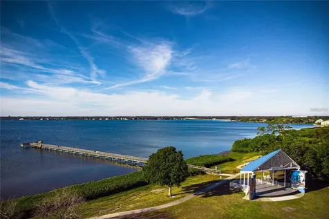 511 Buckingham Avenue E Oldsmar FL 34677
