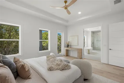 511 Buckingham Avenue E Oldsmar FL 34677