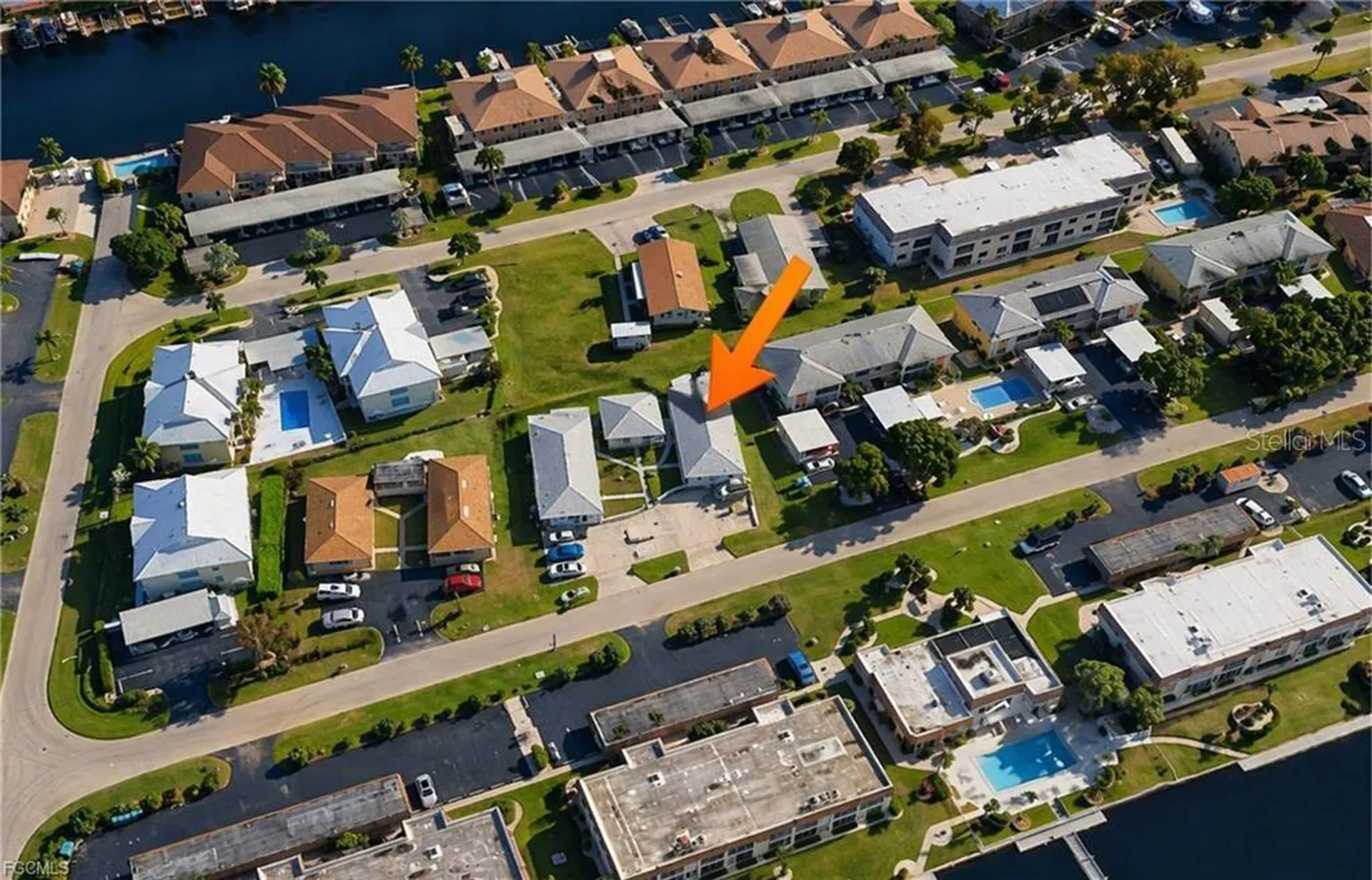 4015 SE 19th Avenue Cape Coral FL 33904