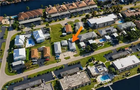 4015 SE 19th Avenue Cape Coral FL 33904