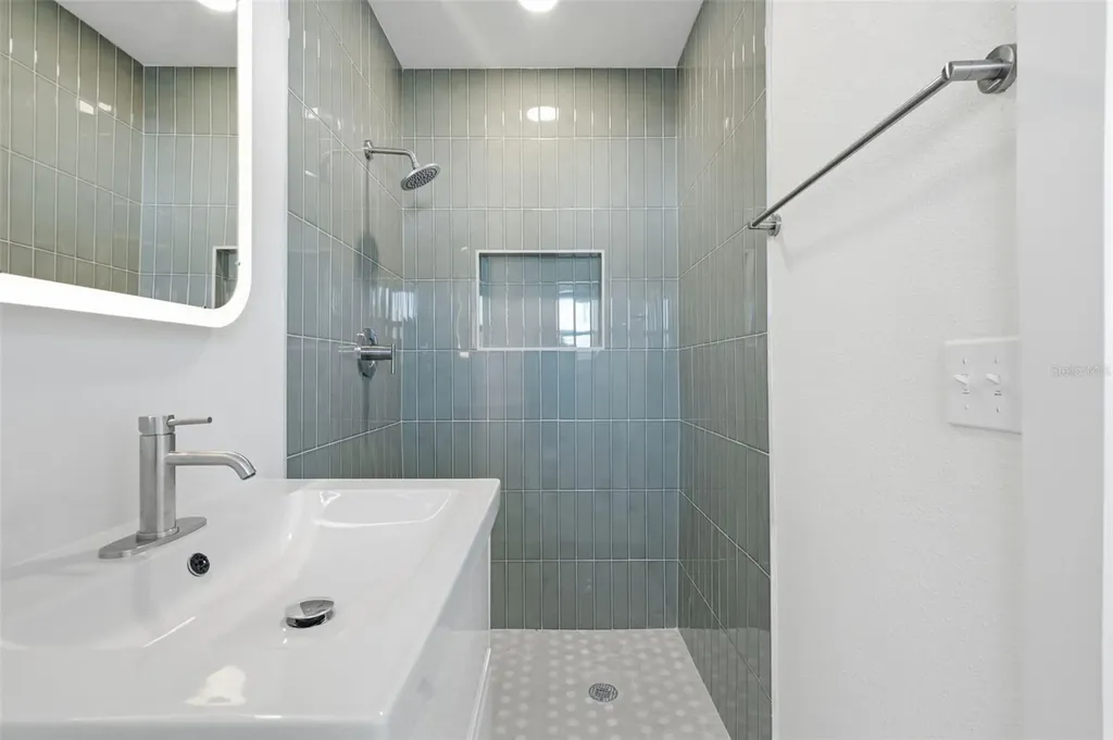 2989 Greenbriar Street Sarasota FL 34237
