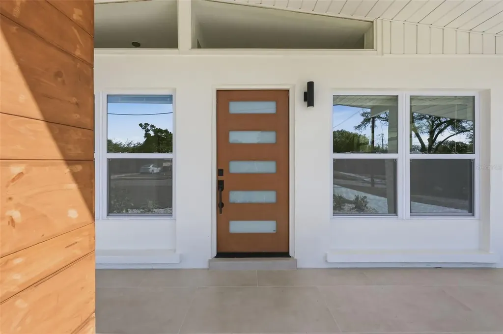 2989 Greenbriar Street Sarasota FL 34237
