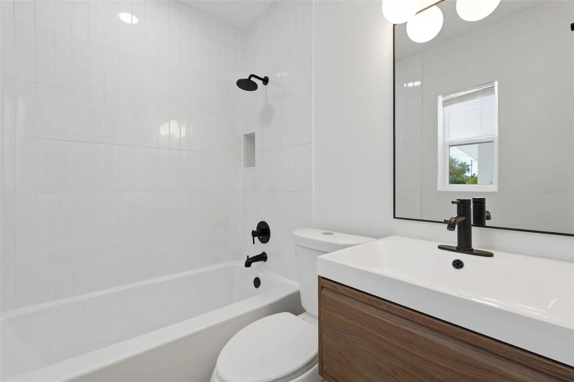 2989 Greenbriar Street Sarasota FL 34237