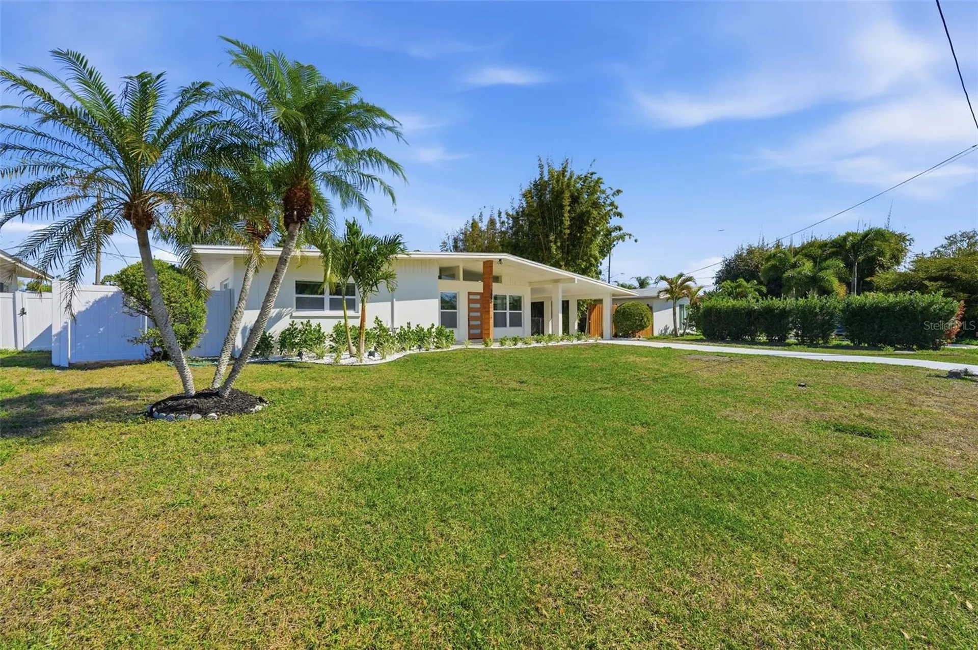 2989 Greenbriar Street Sarasota FL 34237