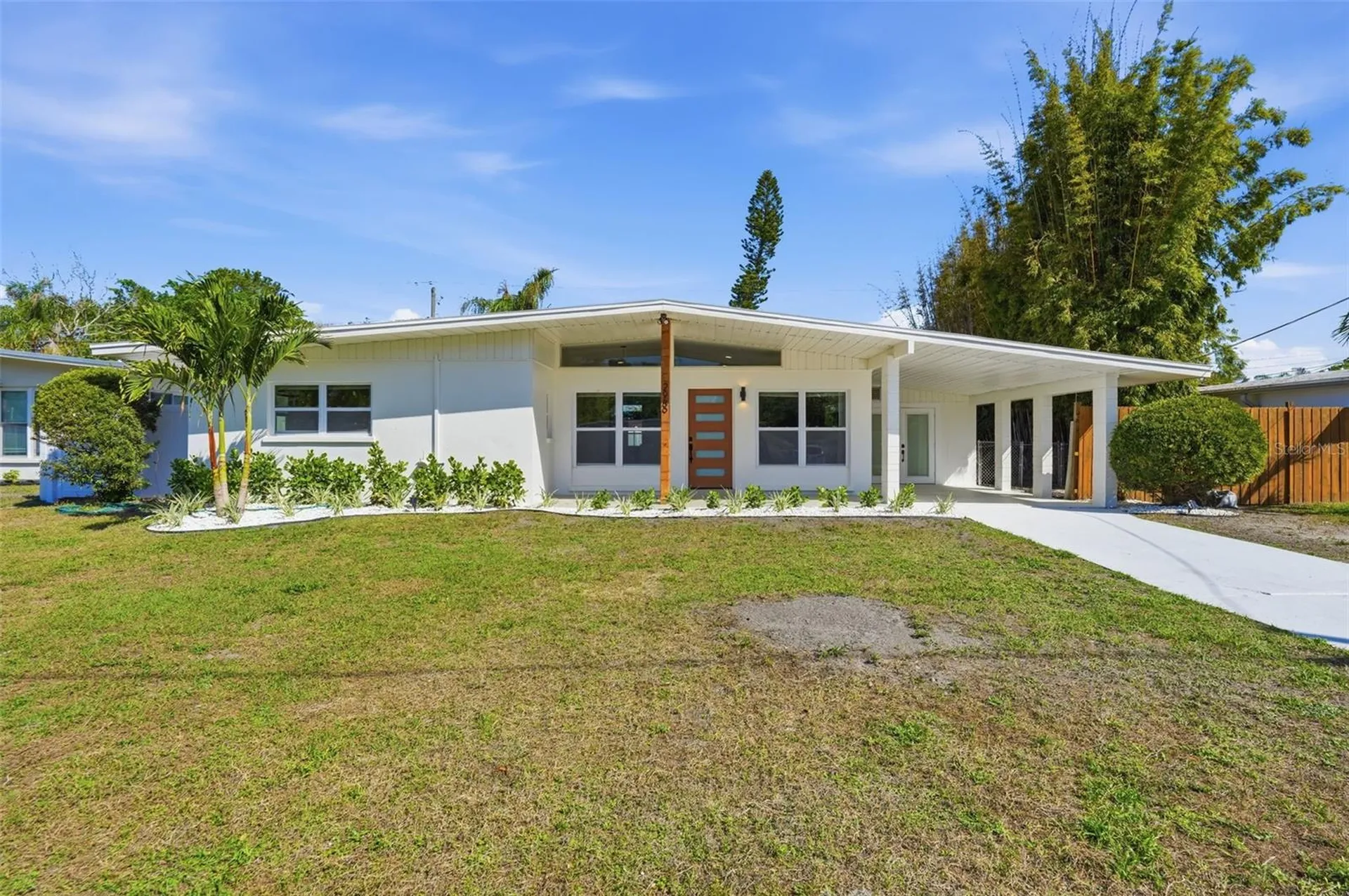 2989 Greenbriar Street Sarasota FL 34237