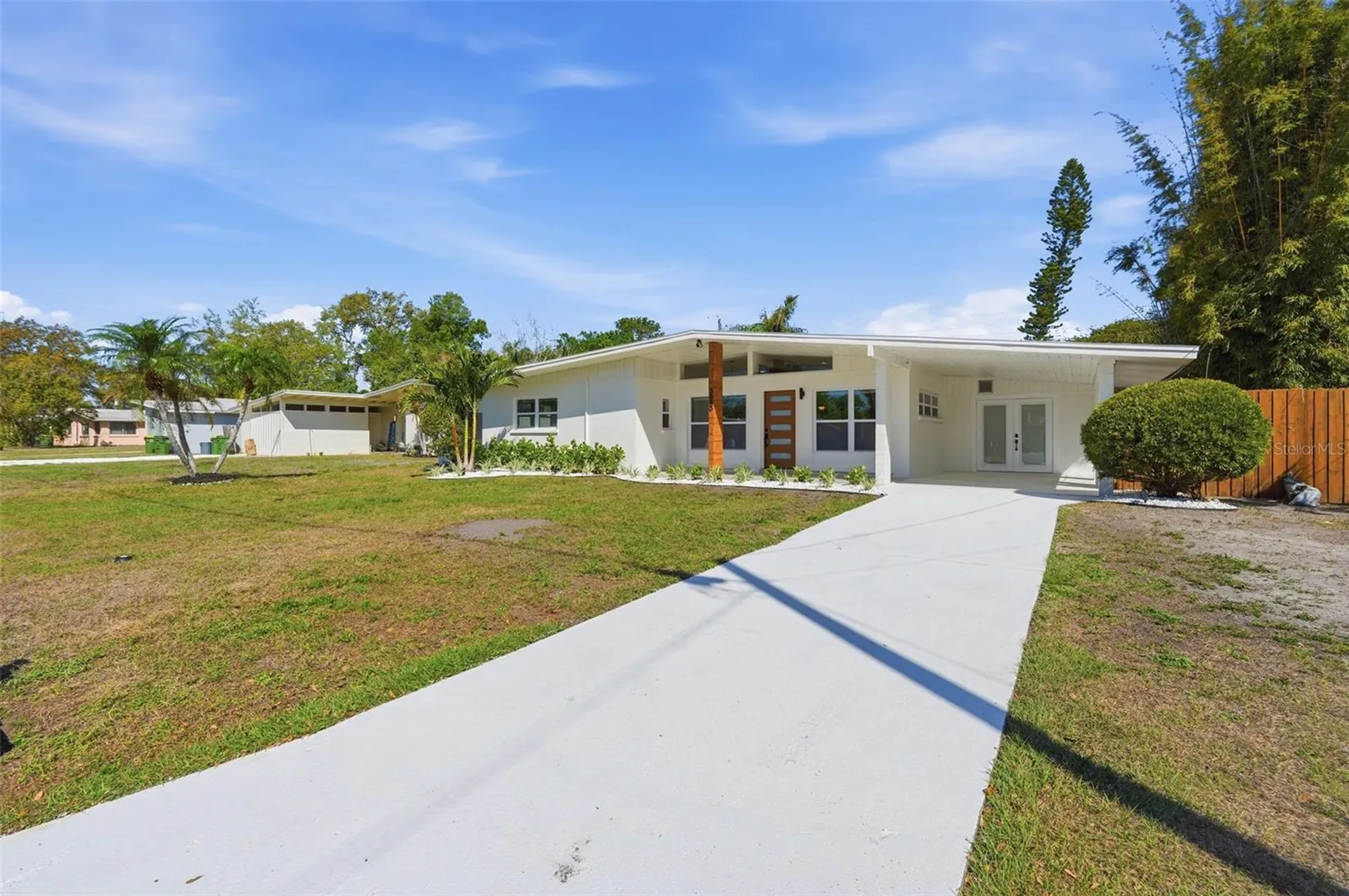 2989 Greenbriar Street Sarasota FL 34237
