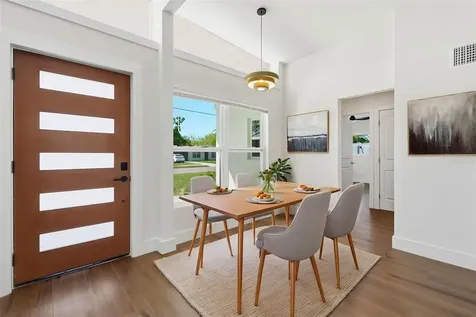 2989 Greenbriar Street Sarasota FL 34237