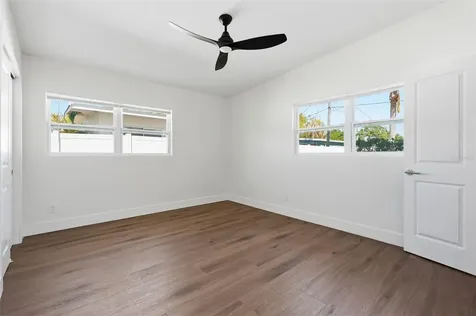 2989 Greenbriar Street Sarasota FL 34237
